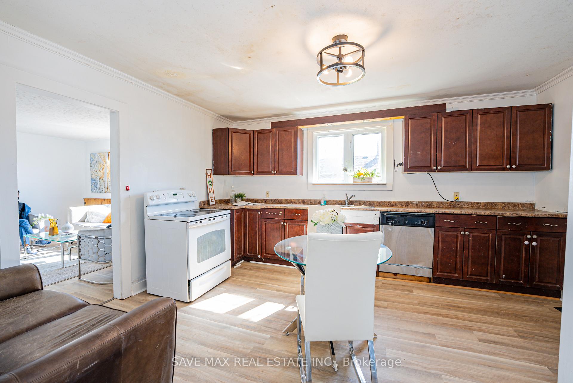 Photo 16 of 444 Sidney Street, Belleville, Belleville Ward — HOMEH