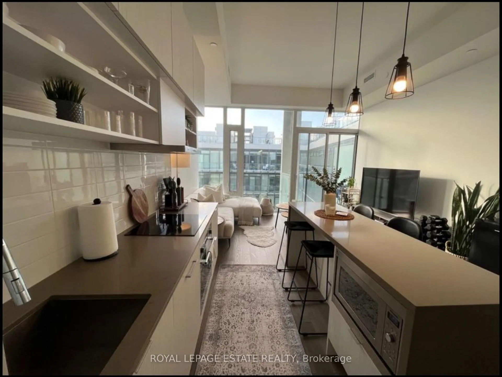 Photo 6 of Unit 1739, 5 Soudan Avenue, Toronto, Mount Pleasant West — HOMEH