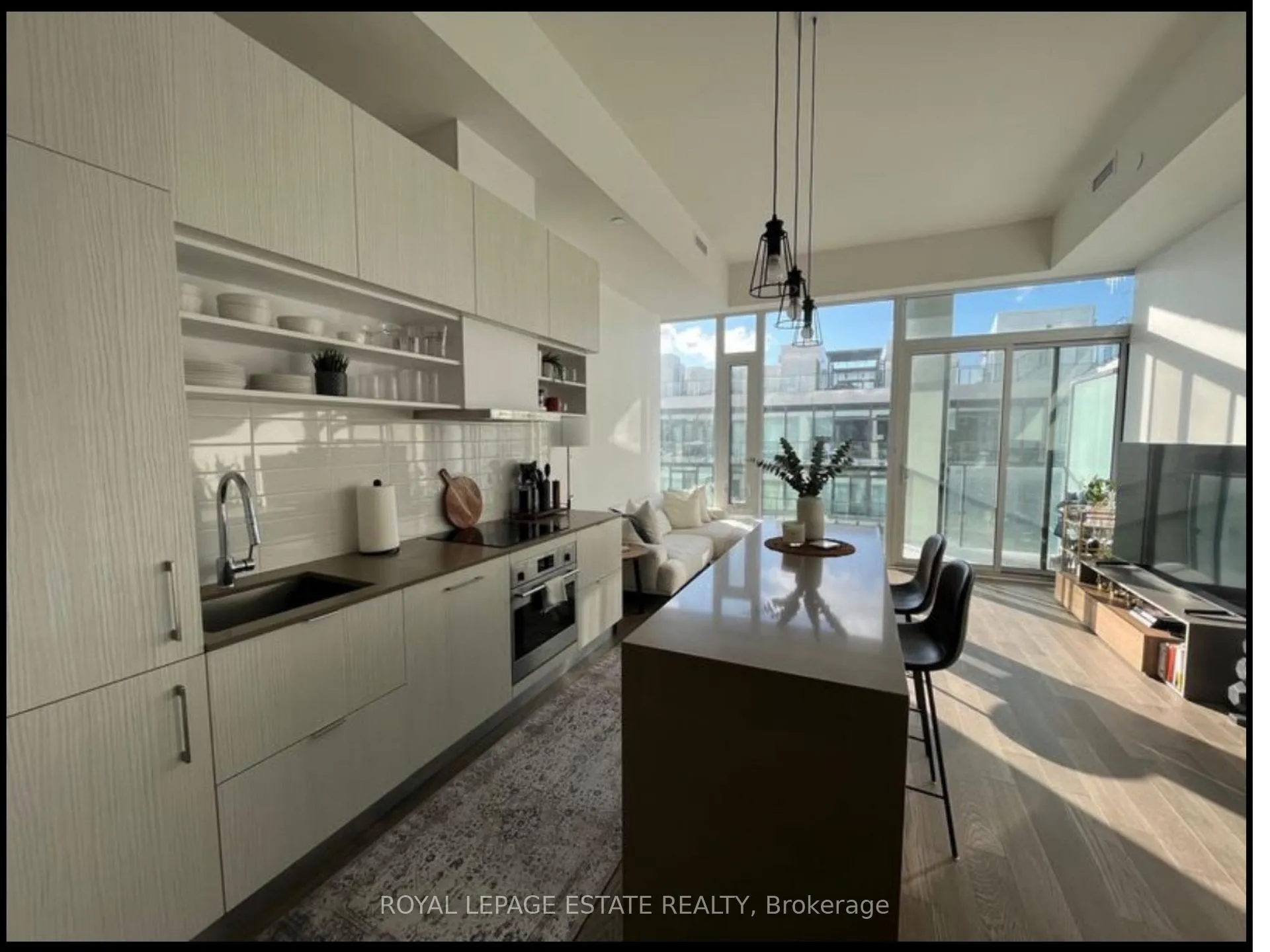 Photo 7 of Unit 1739, 5 Soudan Avenue, Toronto, Mount Pleasant West — HOMEH