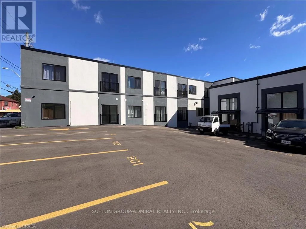 Photo 2 of Unit 106, 252 Catharine Street, Hamilton, Central — HOMEH