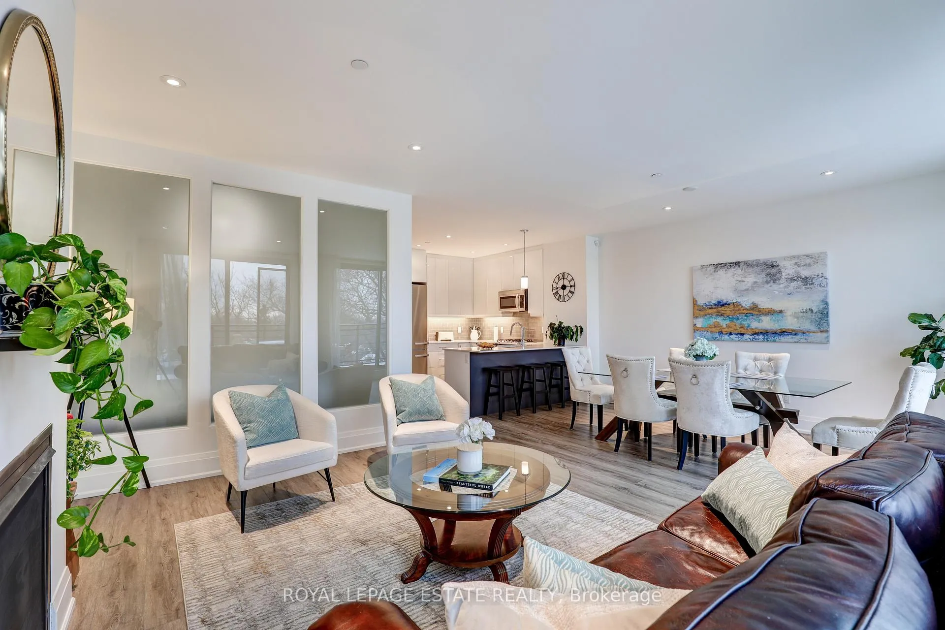 Photo 3 of Unit 419, 365 Beech Avenue, Toronto, The Beaches — HOMEH