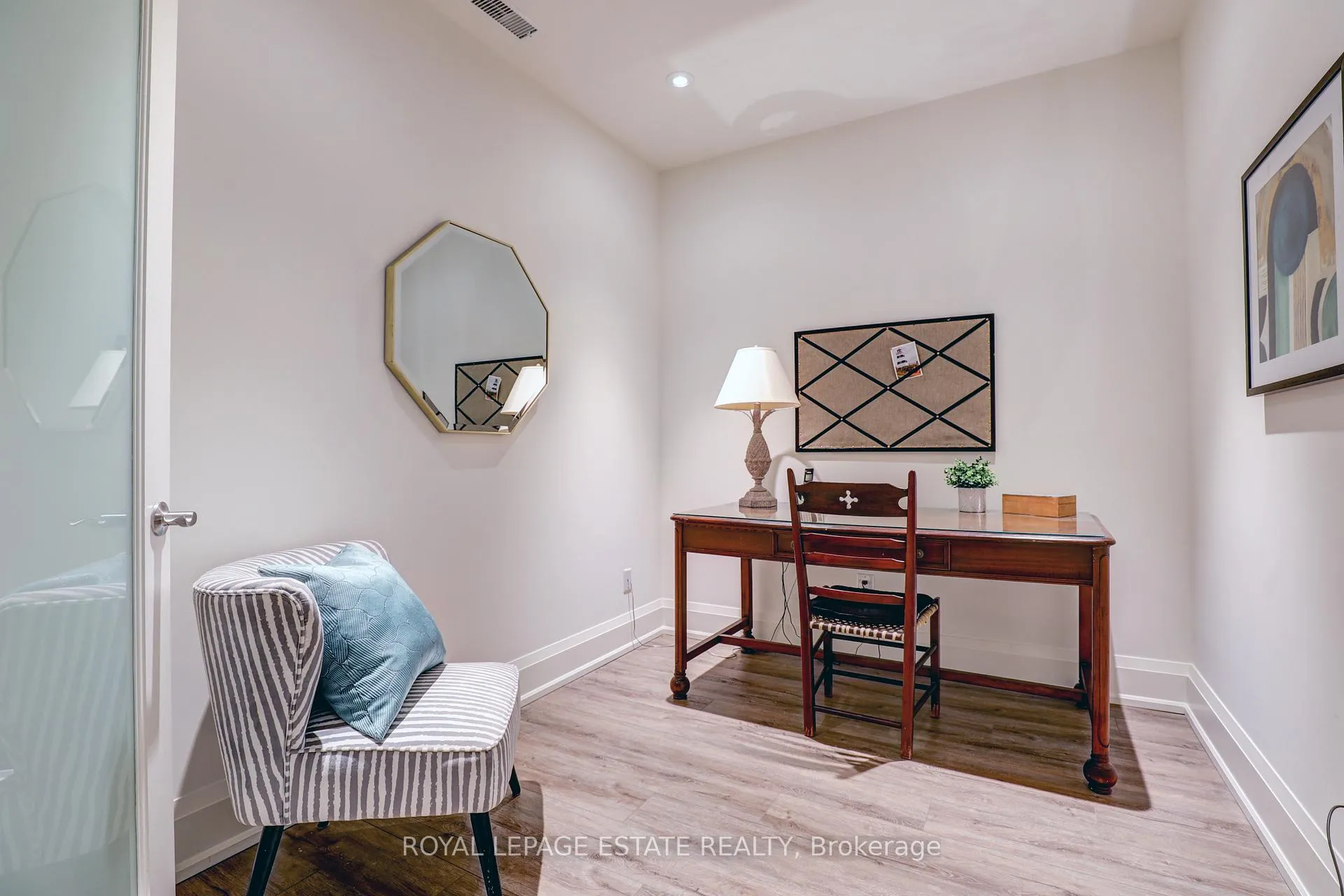 Photo 13 of Unit 419, 365 Beech Avenue, Toronto, The Beaches — HOMEH