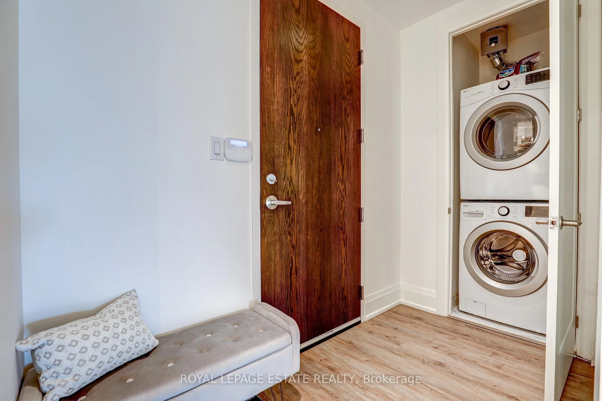 Photo 14 of Unit 419, 365 Beech Avenue, Toronto, The Beaches — HOMEH