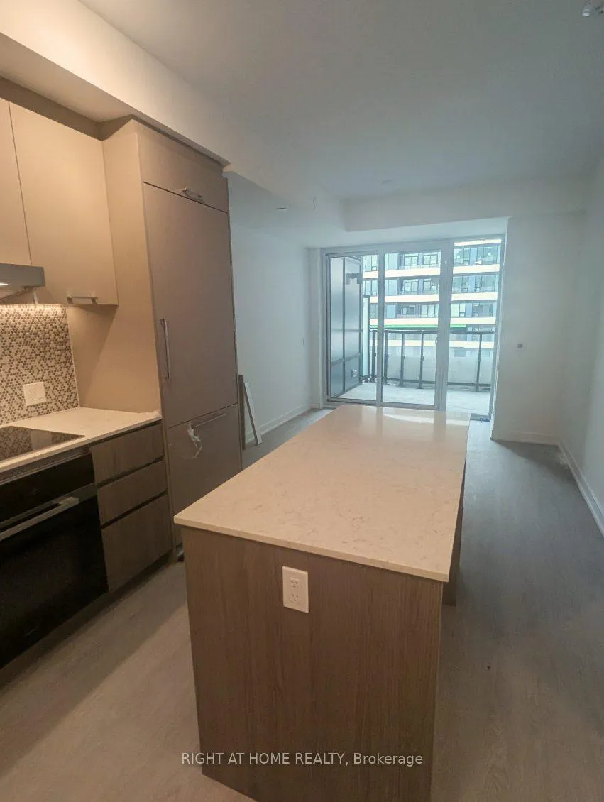 Photo 7 of Unit 430, 8188 Yonge Street, Vaughan, Uplands — HOMEH