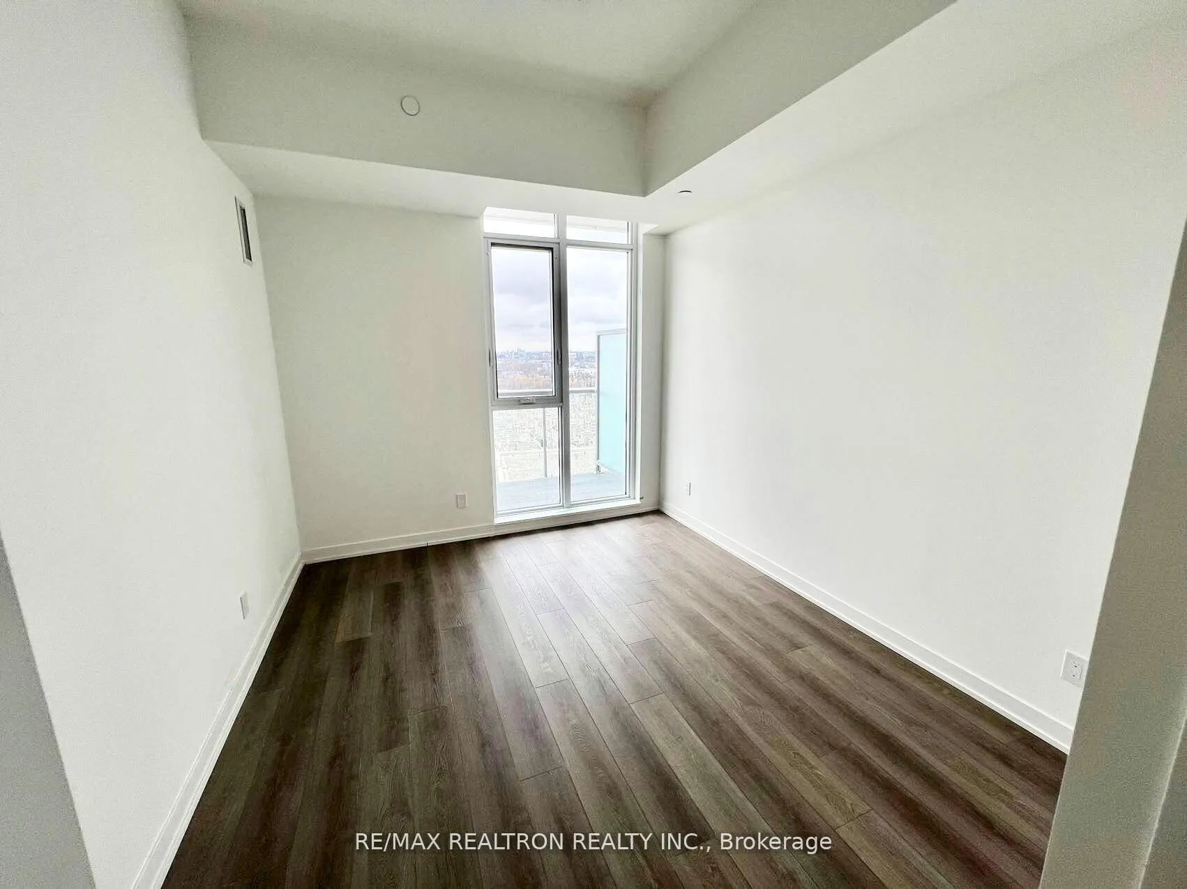 Photo 9 of Unit 1807, 8119 Birchmount Road, Markham, Unionville — HOMEH