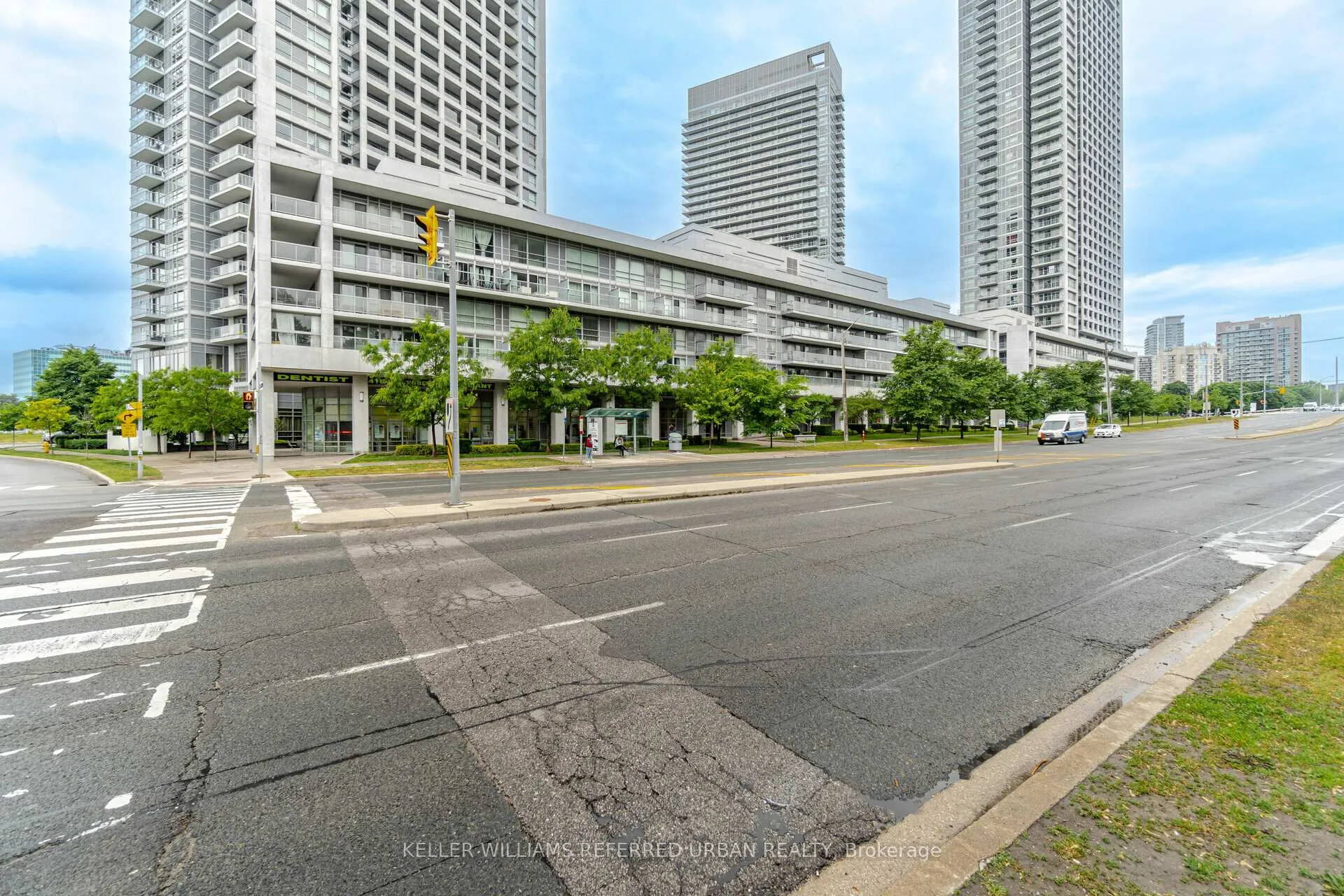 Front of Unit 335, 2035 Sheppard Avenue E
