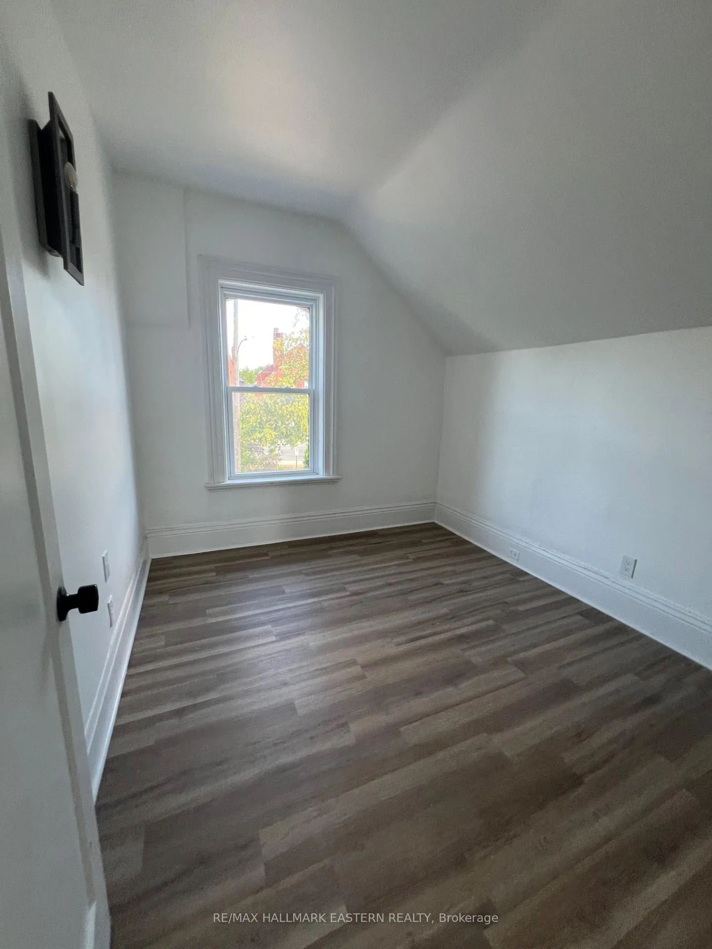 Photo 7 of 151 Park Place, Peterborough, Town Ward 3 — HOMEH
