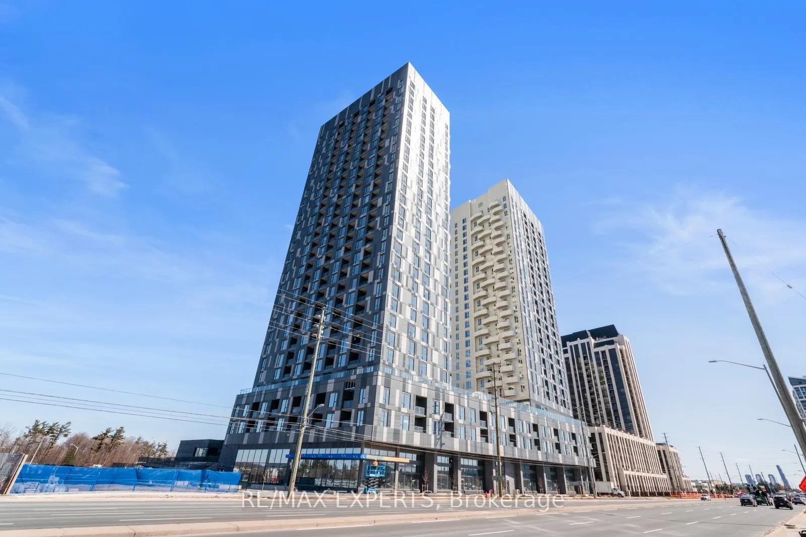 Photo 1 of Unit 1029, 498 Caldari Road, Vaughan, Concord — HOMEH