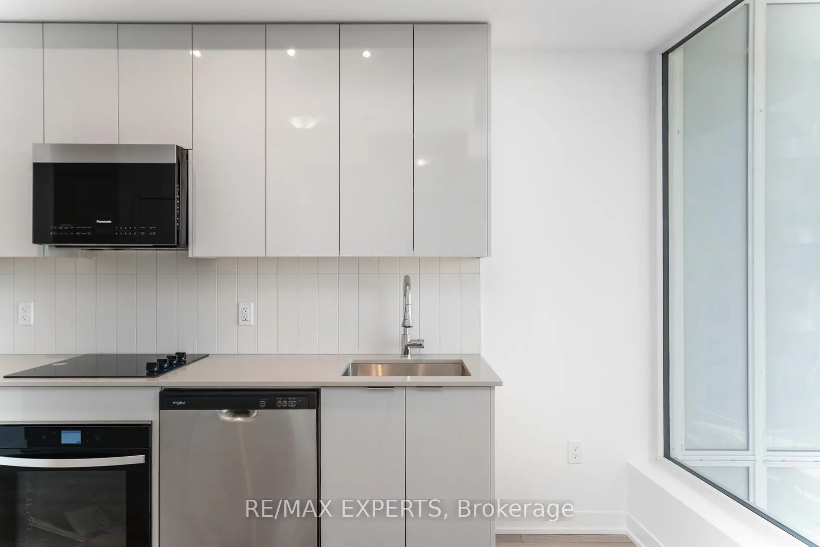 Photo 9 of Unit 1029, 498 Caldari Road, Vaughan, Concord — HOMEH