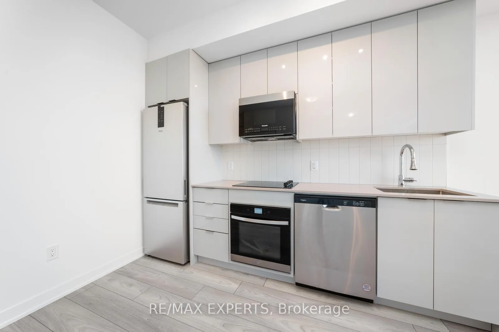 Photo 10 of Unit 1029, 498 Caldari Road, Vaughan, Concord — HOMEH