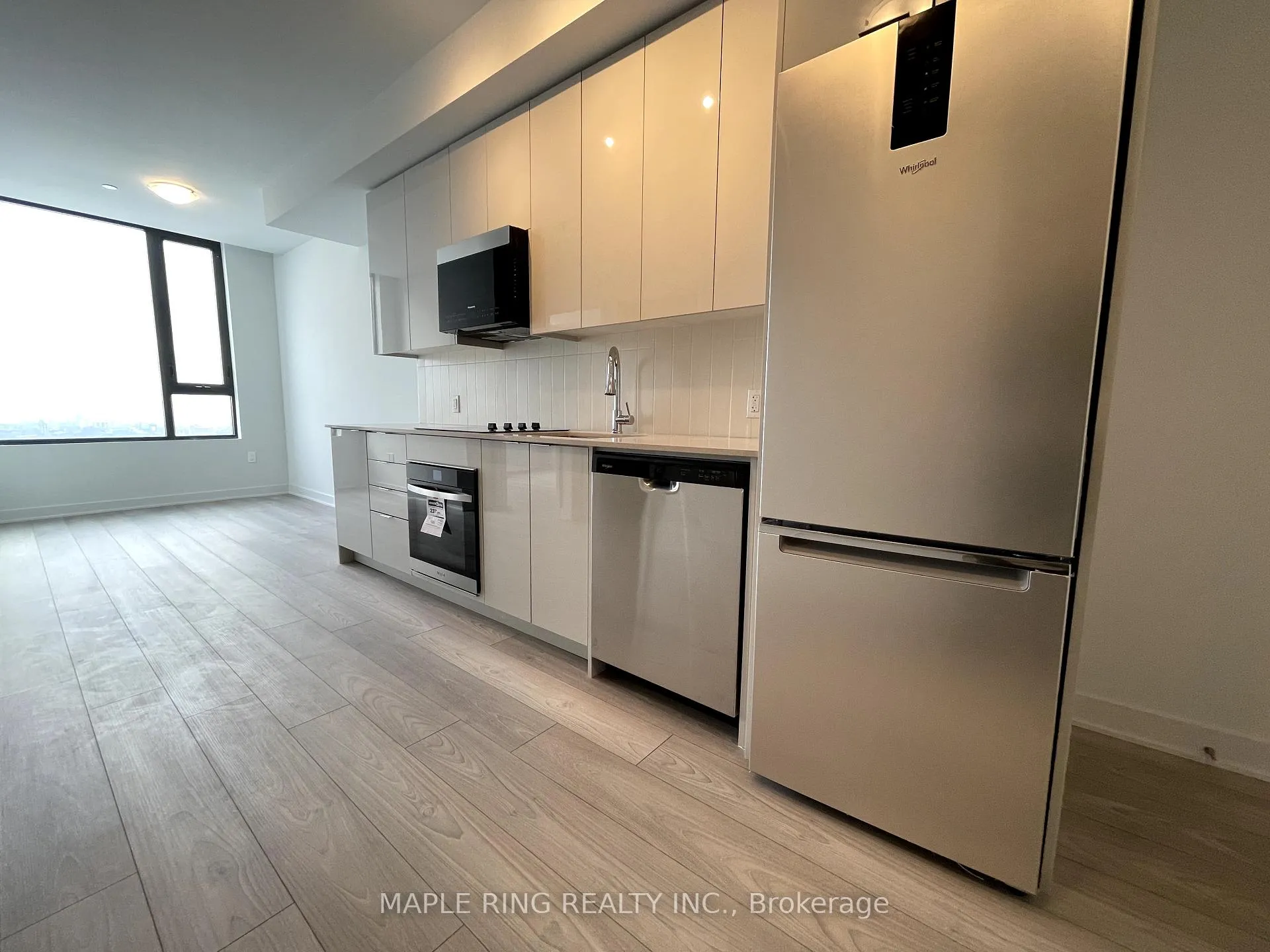 Photo 3 of Unit 3202, 2920 Highway 7 Road, Vaughan, Concord — HOMEH