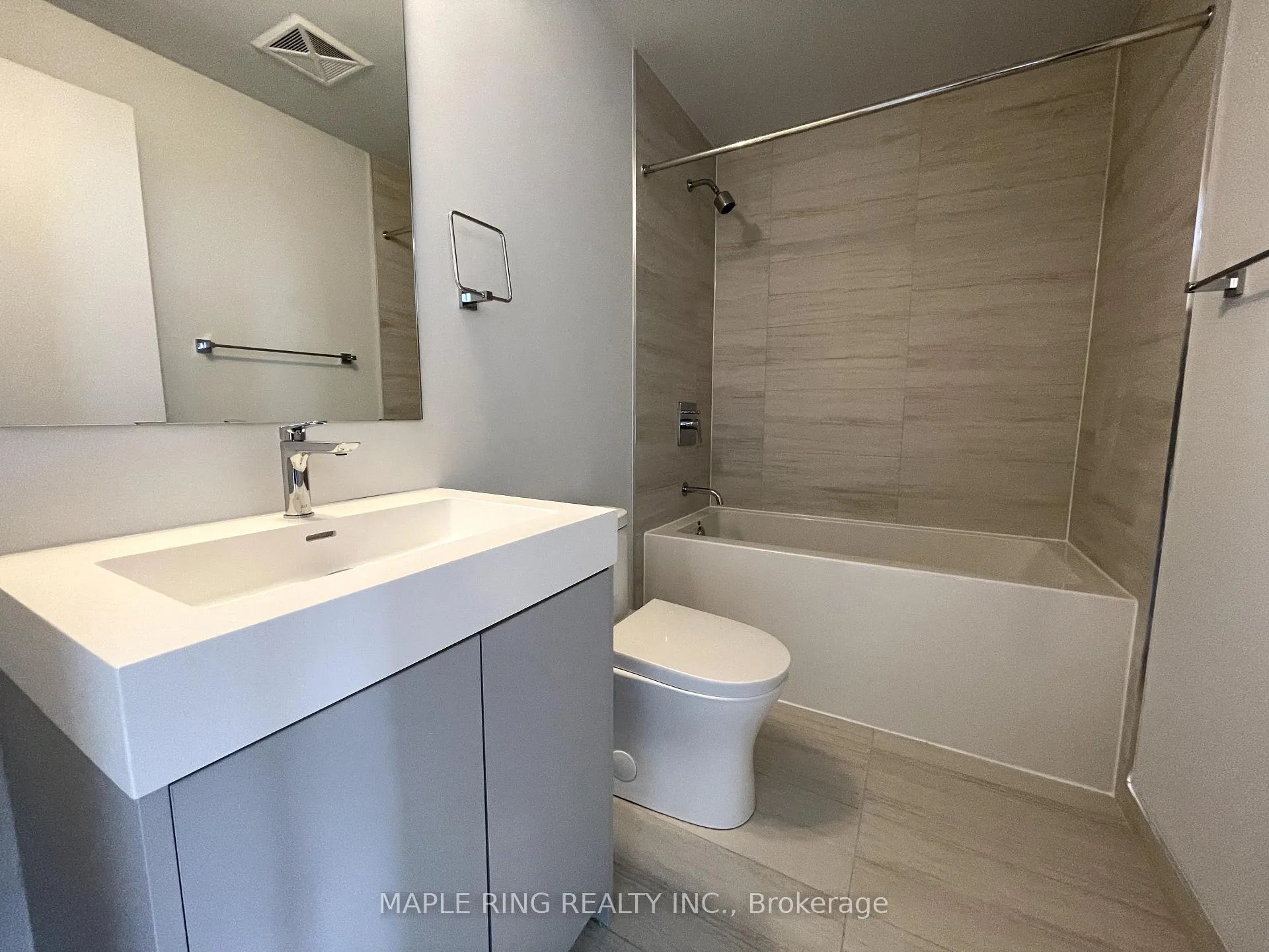 Photo 5 of Unit 3202, 2920 Highway 7 Road, Vaughan, Concord — HOMEH