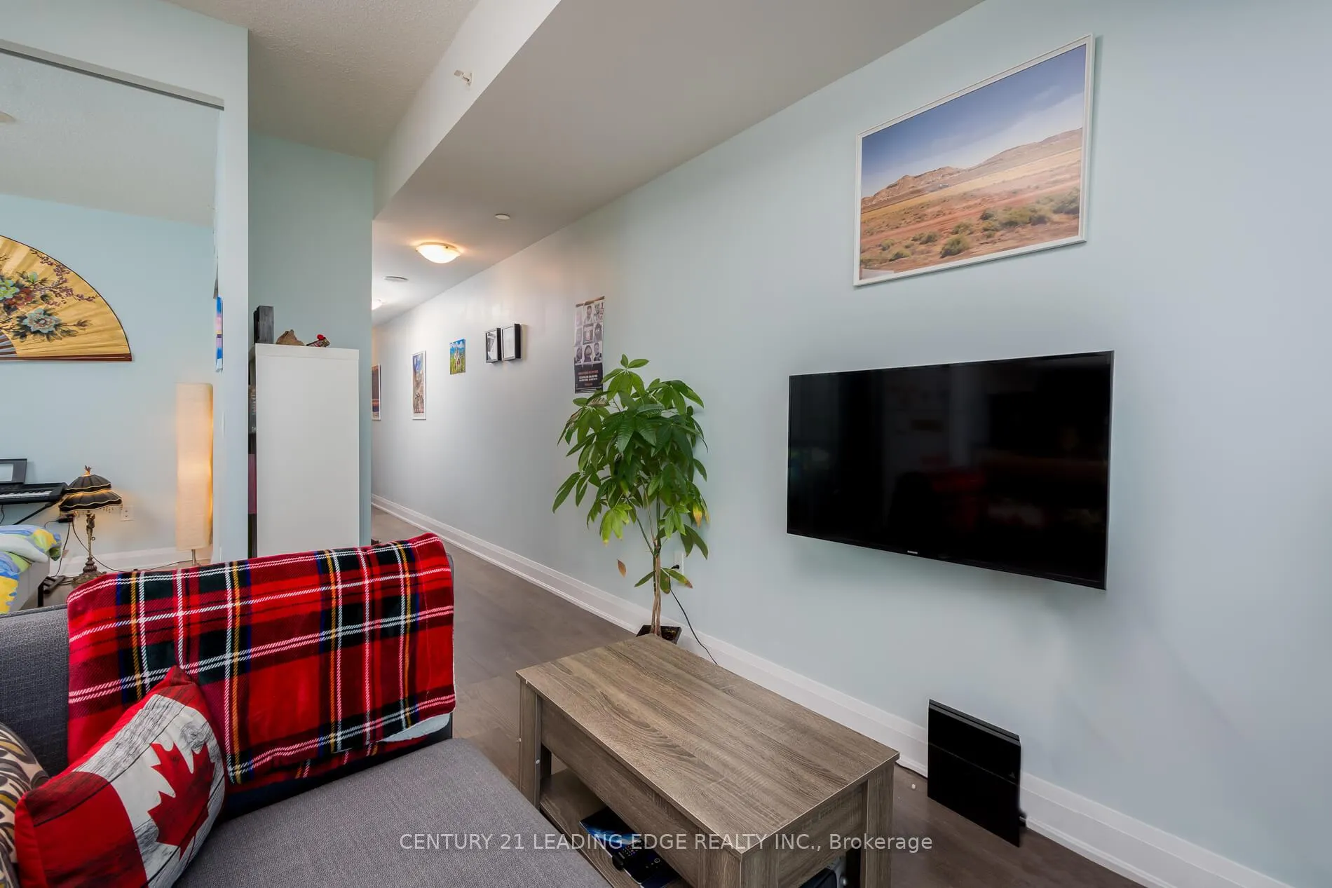 Photo 6 of Unit 917, 160 Vanderhoof Avenue, Toronto, Thorncliffe Park — HOMEH