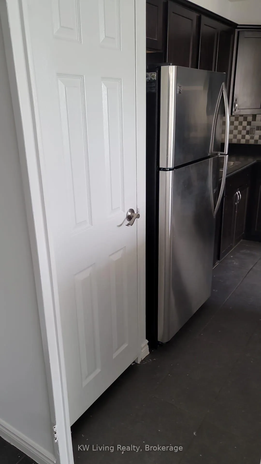 Photo 8 of Unit 612, 60 Pavane Linkway, Toronto, Flemingdon Park — HOMEH