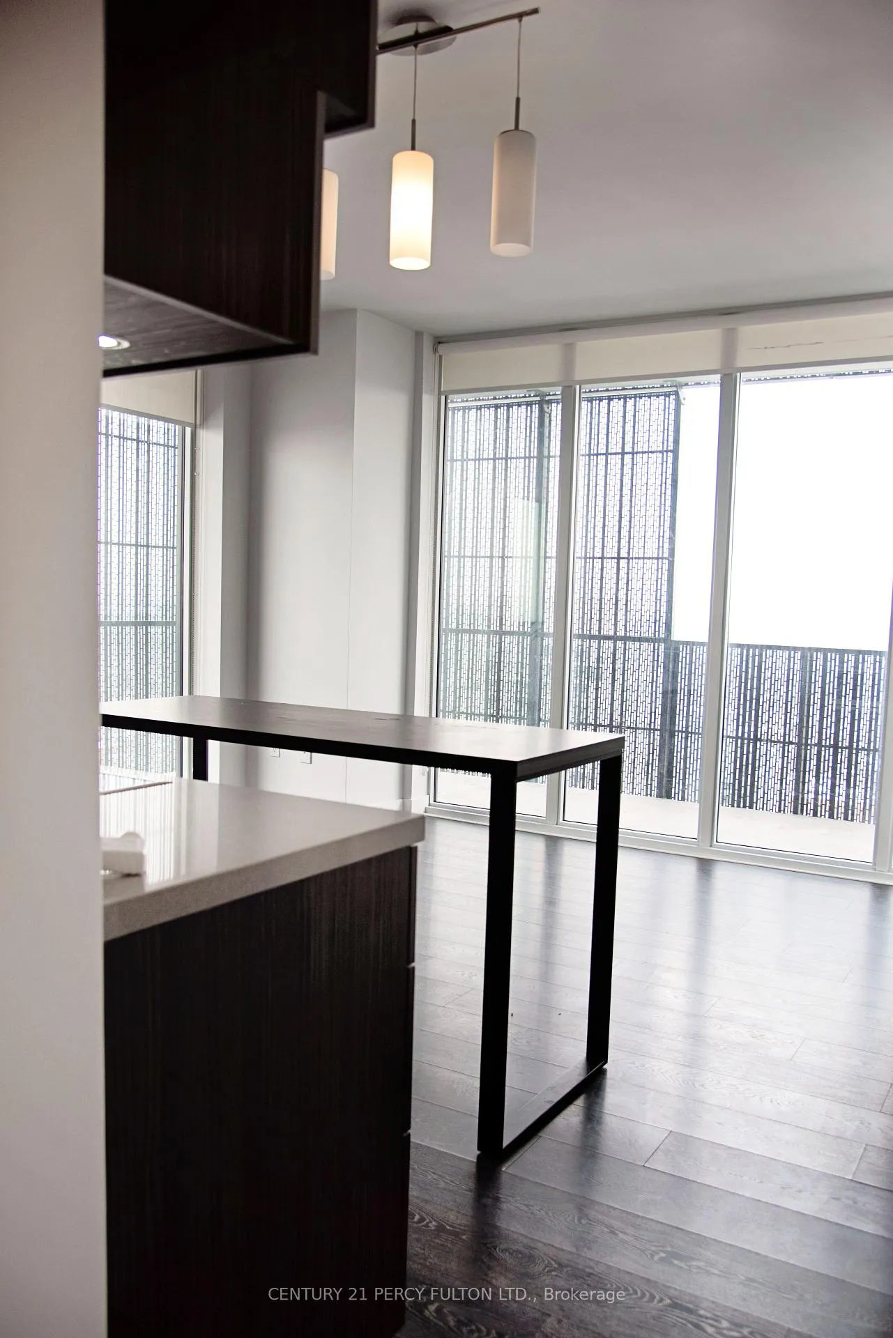 Photo 7 of Unit 3305, 8 Eglinton Avenue E, Toronto, Mount Pleasant West — HOMEH