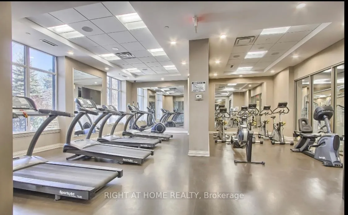 Photo 18 of Unit 604, 9255 Jane Street, Vaughan, Maple — HOMEH