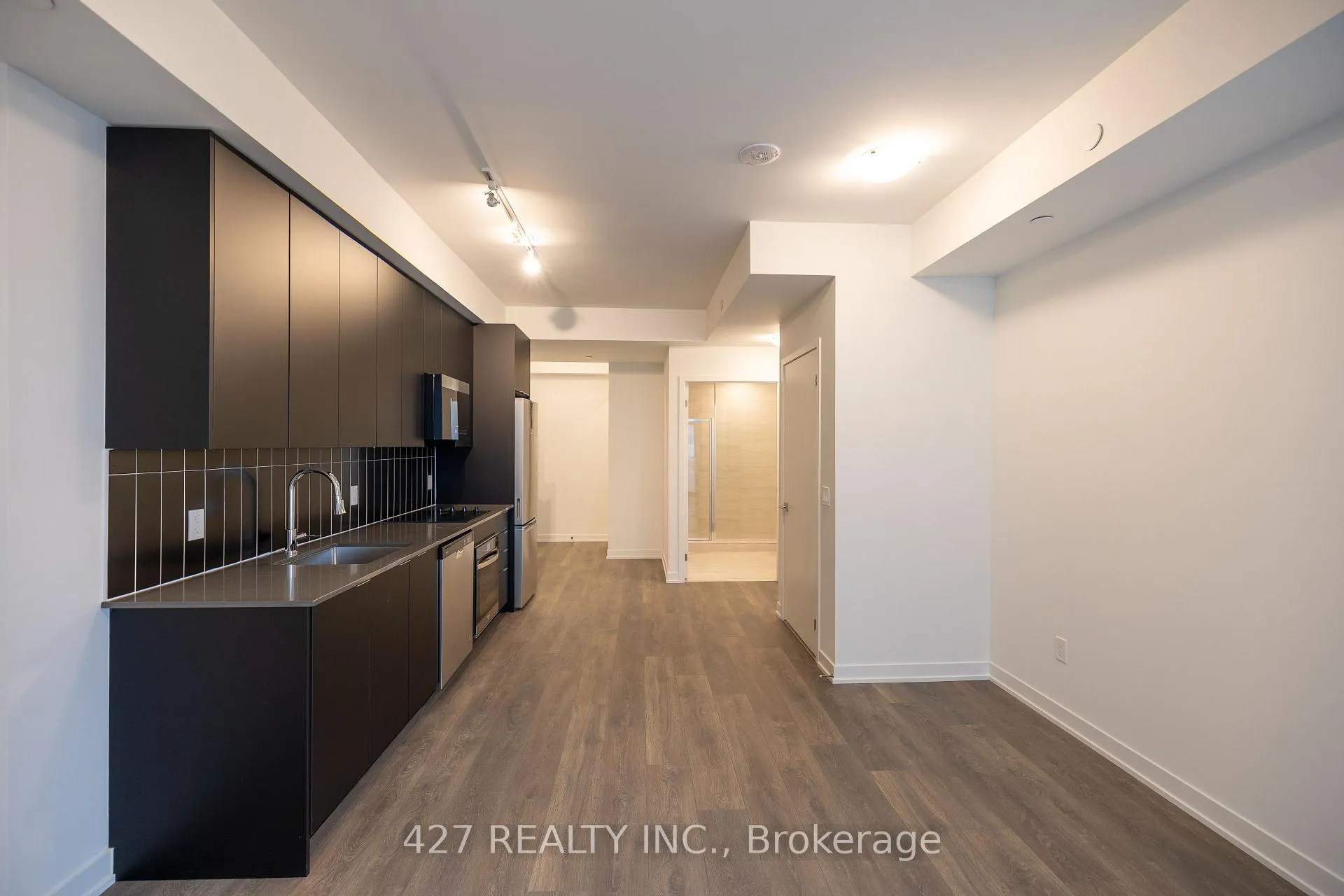 Photo 7 of Unit 1815, 10 Abeja St Street, Vaughan, Concord — HOMEH