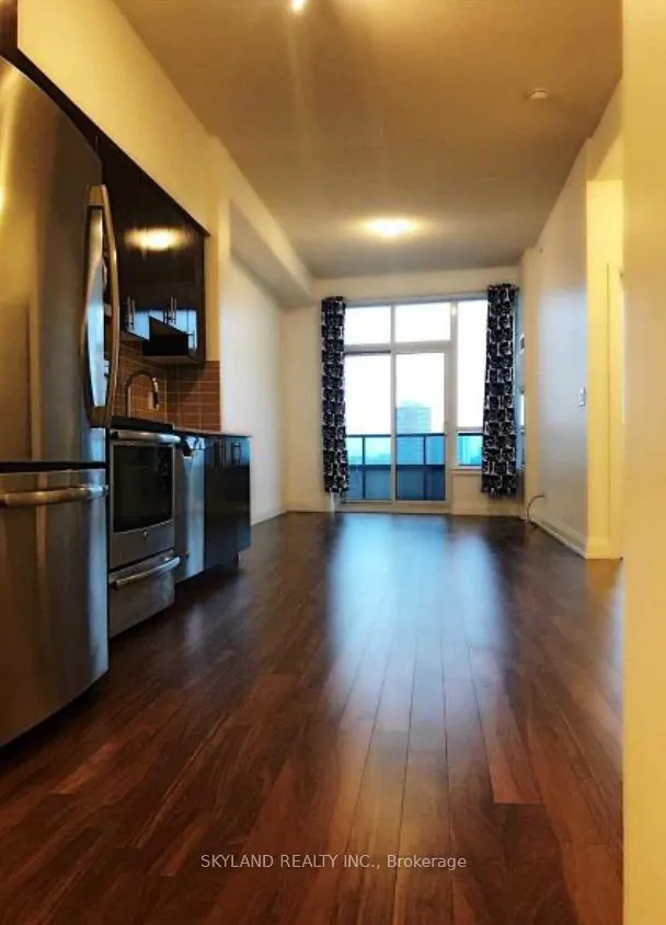 Photo 4 of Unit 909, 7171 Yonge Street, Markham, Grandview — HOMEH