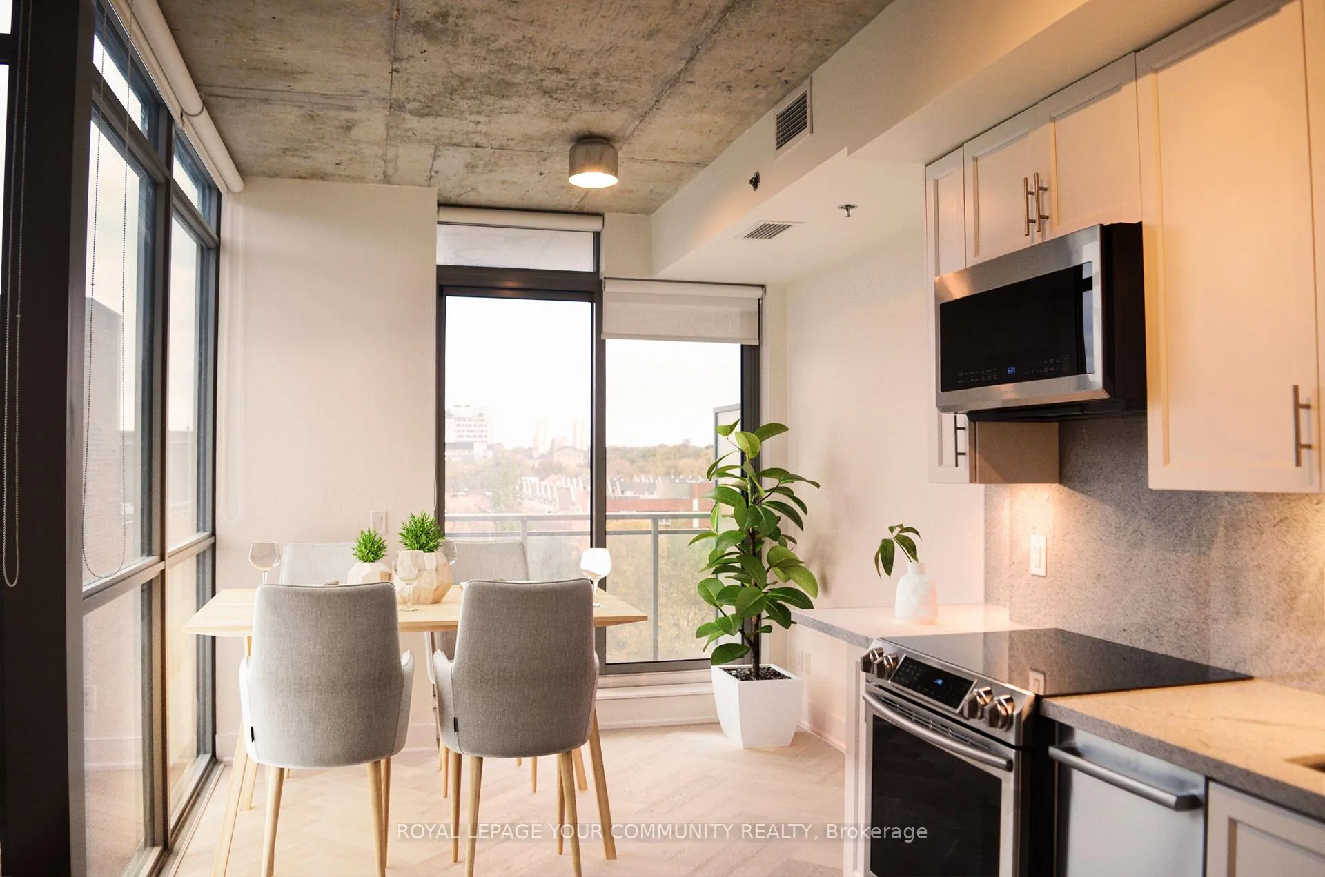 Photo 4 of Unit 702, 630 Queen Street E, Toronto, South Riverdale — HOMEH