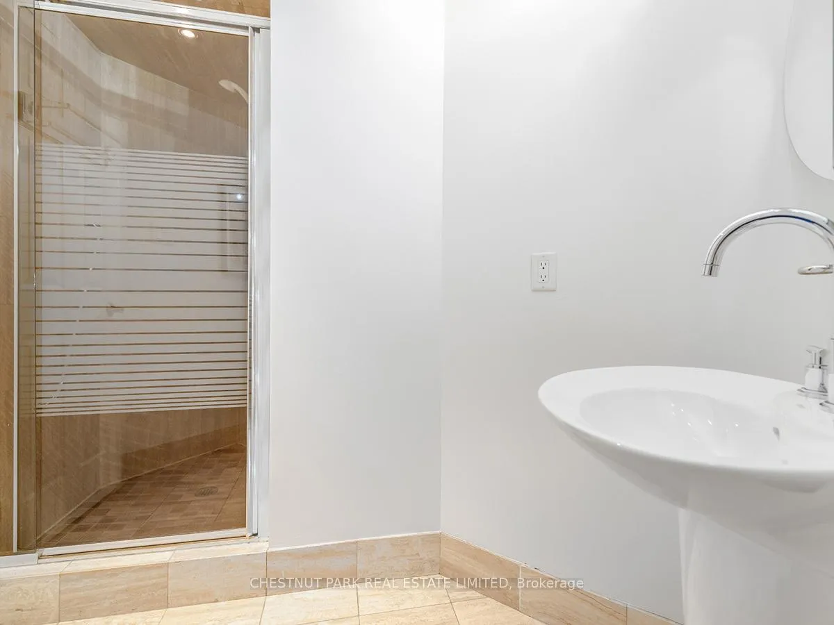Photo 27 of Unit 809, 3900 Yonge Street, Toronto, Bedford Park-Nortown — HOMEH