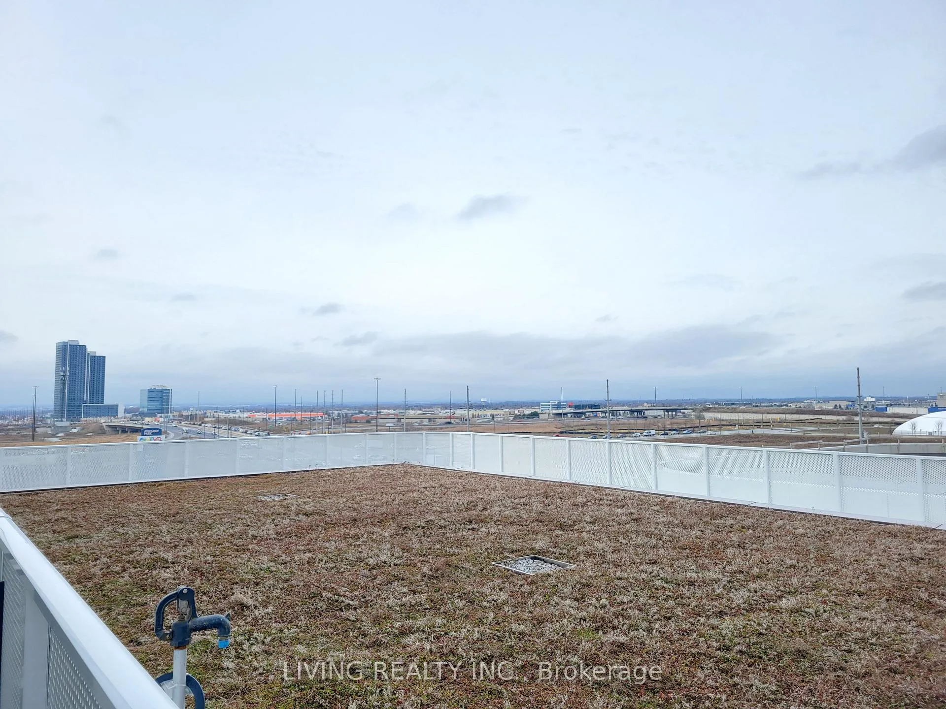 Photo 10 of Unit 715, 195 Commerce Street, Vaughan, Vaughan Corporate Centre — HOMEH