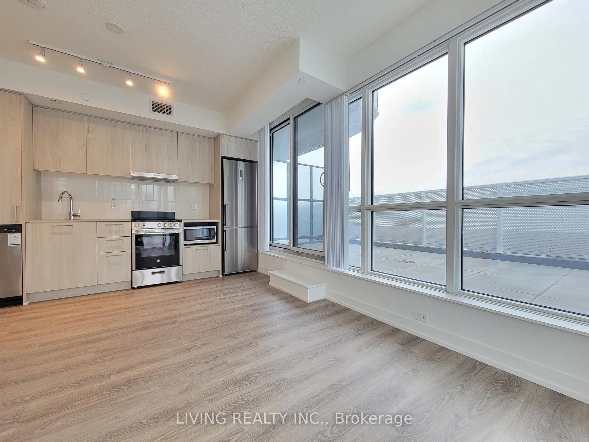 Photo 11 of Unit 715, 195 Commerce Street, Vaughan, Vaughan Corporate Centre — HOMEH