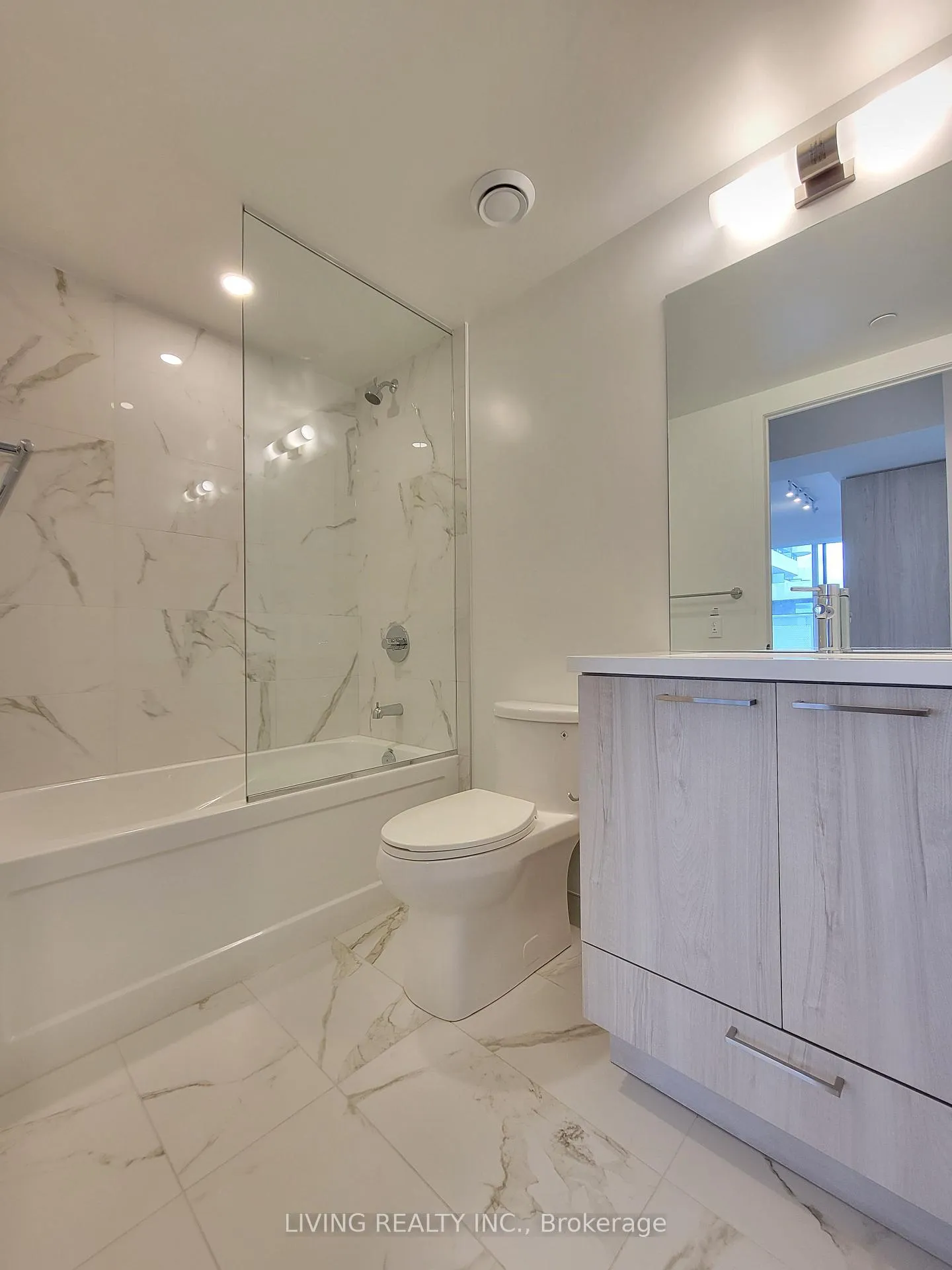 Photo 21 of Unit 715, 195 Commerce Street, Vaughan, Vaughan Corporate Centre — HOMEH
