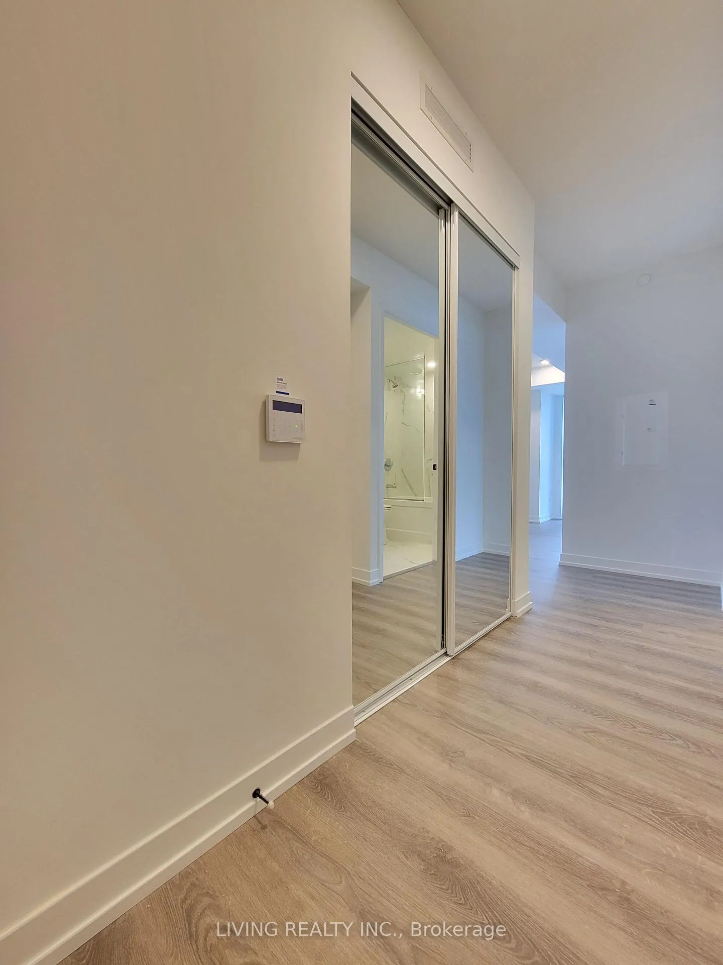 Photo 24 of Unit 715, 195 Commerce Street, Vaughan, Vaughan Corporate Centre — HOMEH