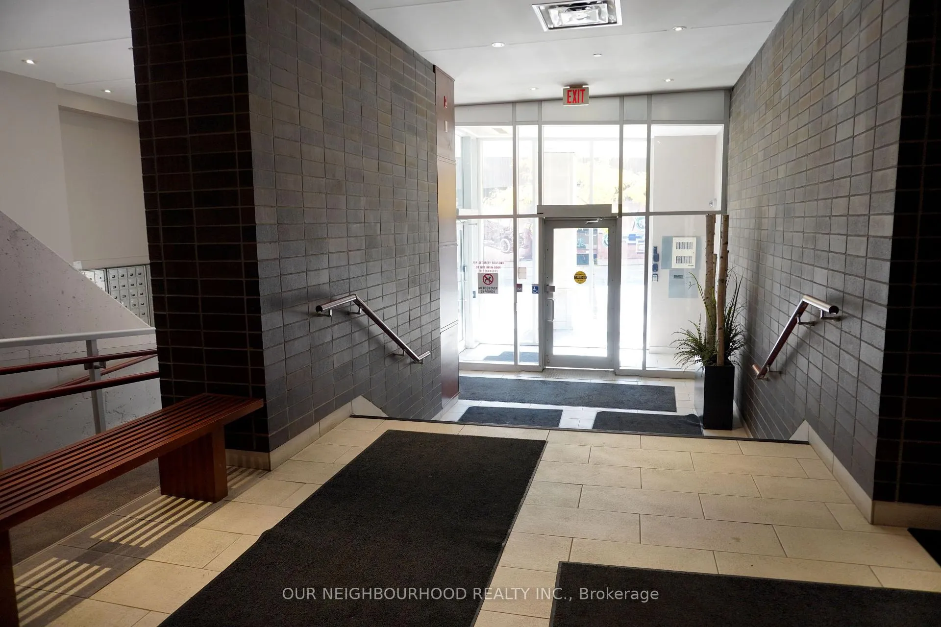 Photo 3 of Unit 506, 44 Bond Street W, Oshawa, O'Neill — HOMEH