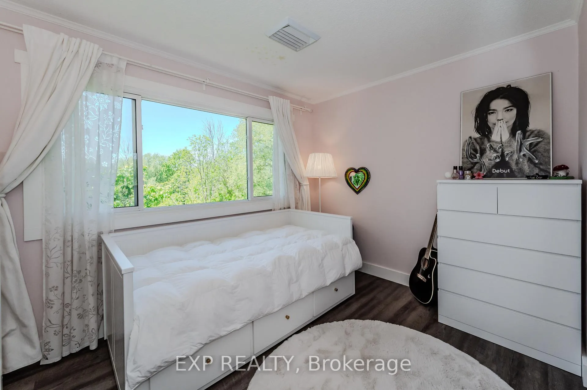 Photo 14 of Unit 23, 30 Green Valley Drive, Kitchener, Pioneer Park — HOMEH