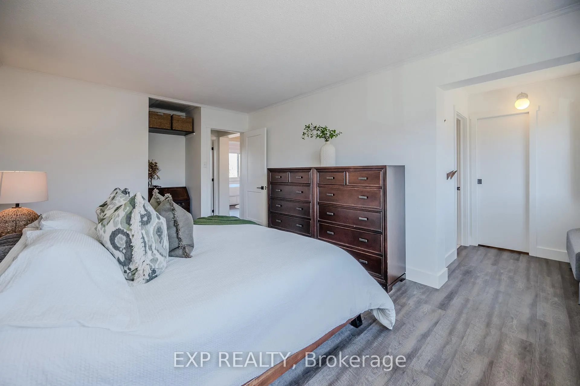 Photo 21 of Unit 23, 30 Green Valley Drive, Kitchener, Pioneer Park — HOMEH