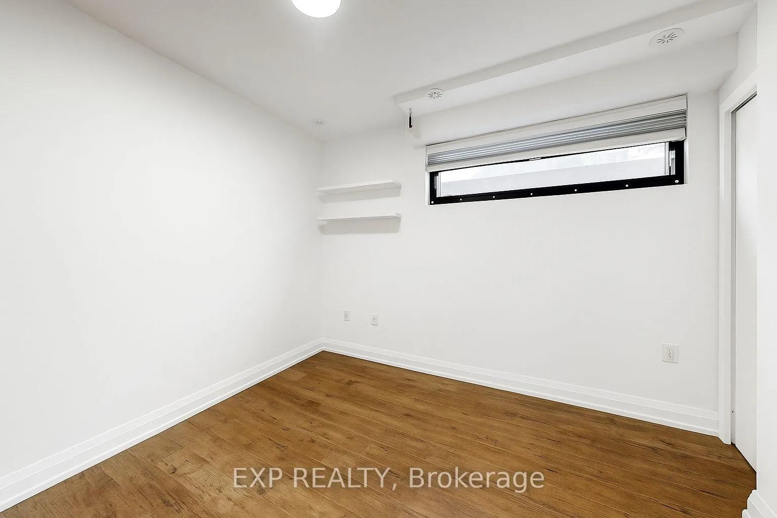 Photo 13 of Unit 101, 5299 Highway 7 Street, Vaughan, Vaughan Grove — HOMEH