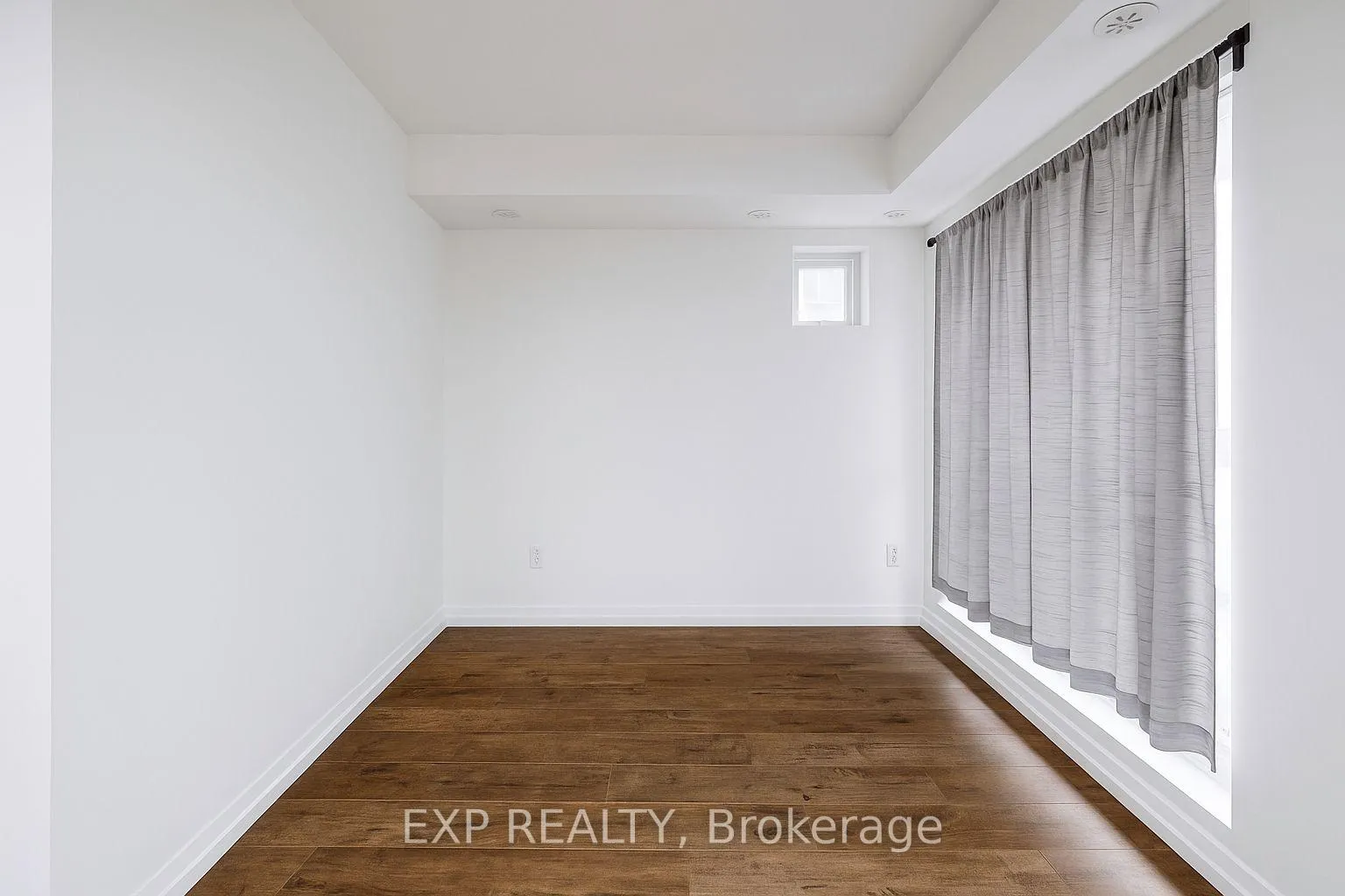 Photo 15 of Unit 101, 5299 Highway 7 Street, Vaughan, Vaughan Grove — HOMEH