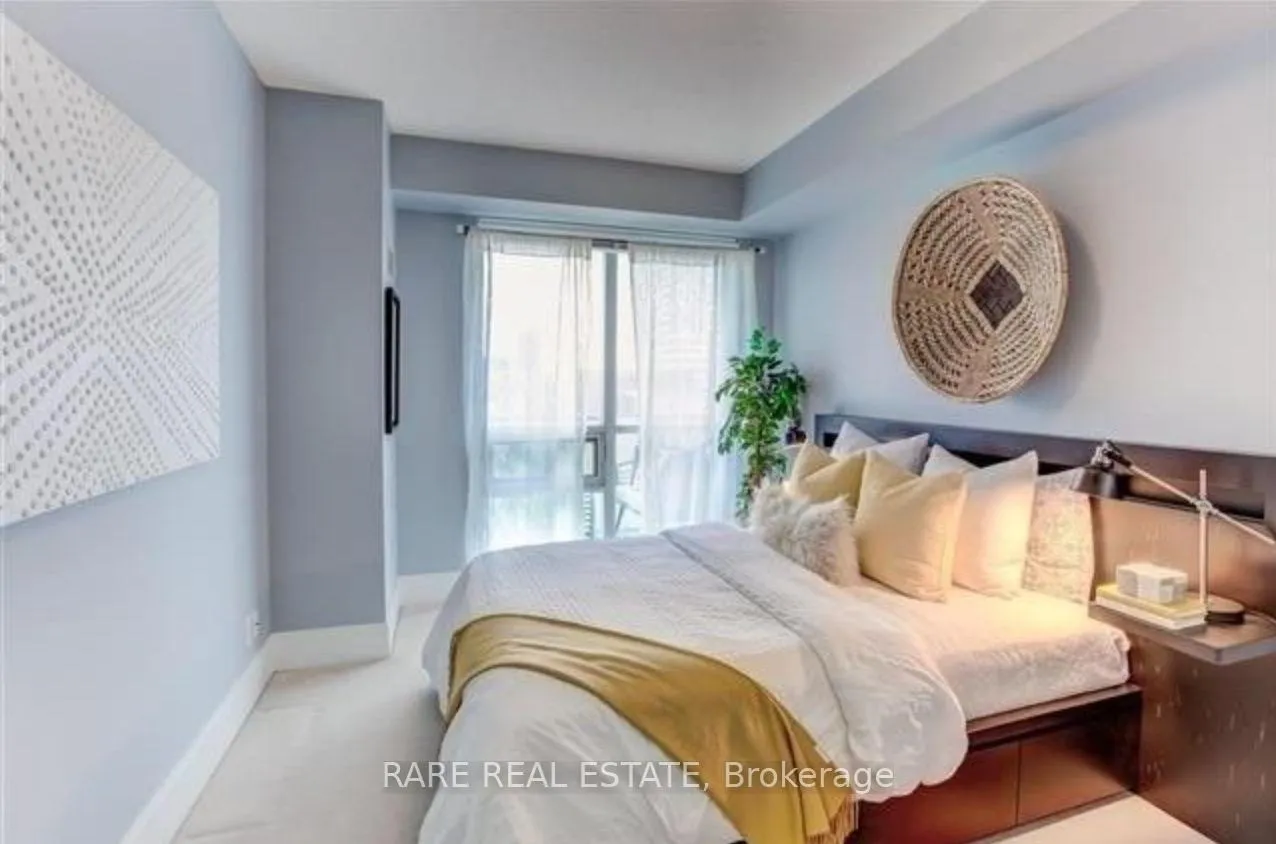 Photo 7 of Unit 1322, 70 Roehampton Avenue, Toronto, Mount Pleasant West — HOMEH