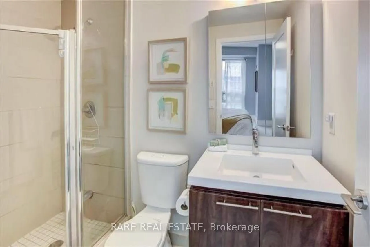 Photo 9 of Unit 1322, 70 Roehampton Avenue, Toronto, Mount Pleasant West — HOMEH