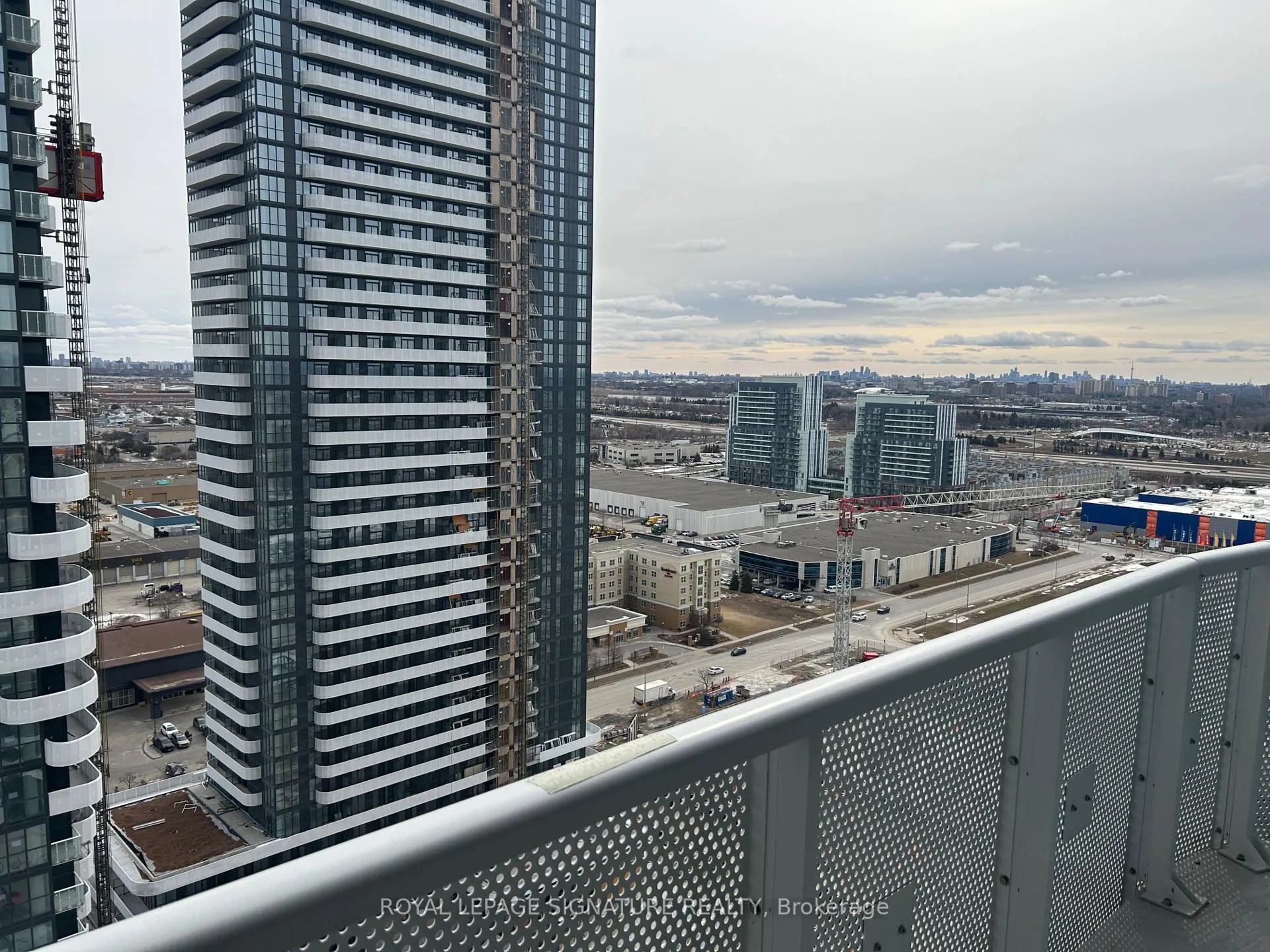 Photo 19 of Unit 2501, 225 Commerce Street, Vaughan, Vaughan Corporate Centre — HOMEH