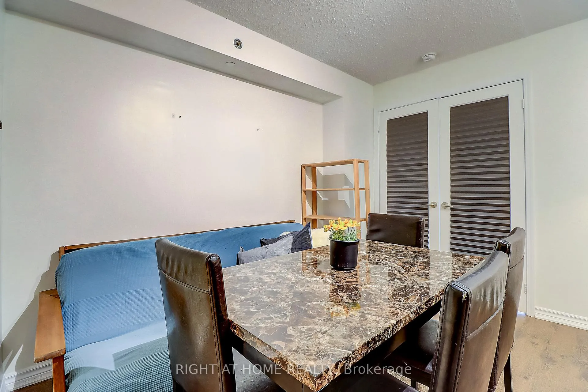 Photo 17 of Unit 423, 35 Saranac Boulevard, Toronto, Englemount-Lawrence — HOMEH