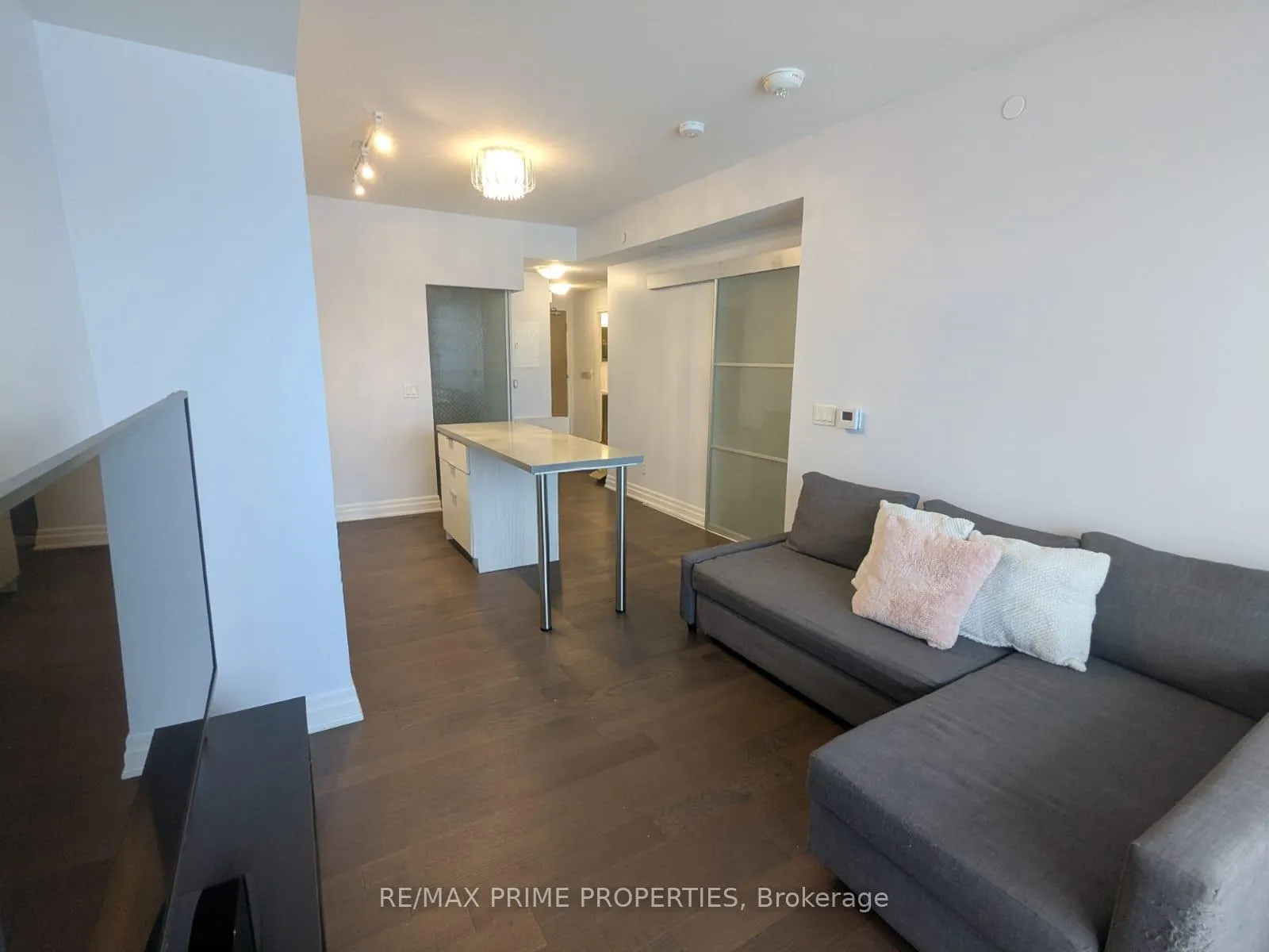 Photo 3 of Unit 310C, 18 Rouge Valley Drive W, Markham, Unionville — HOMEH