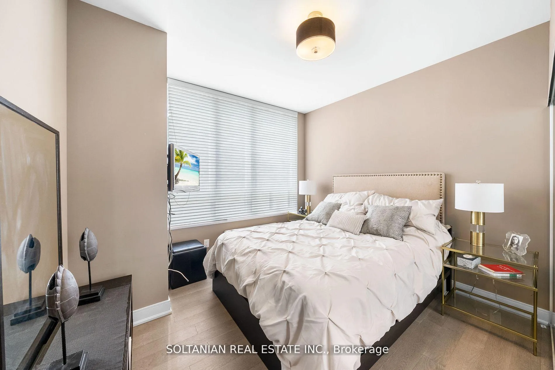 Photo 7 of Unit 105, 88 Broadway Avenue, Toronto, Mount Pleasant West — HOMEH