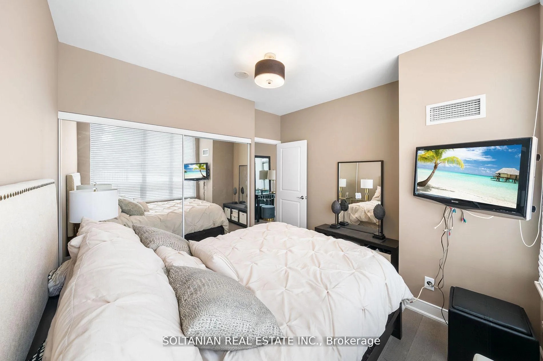 Photo 8 of Unit 105, 88 Broadway Avenue, Toronto, Mount Pleasant West — HOMEH
