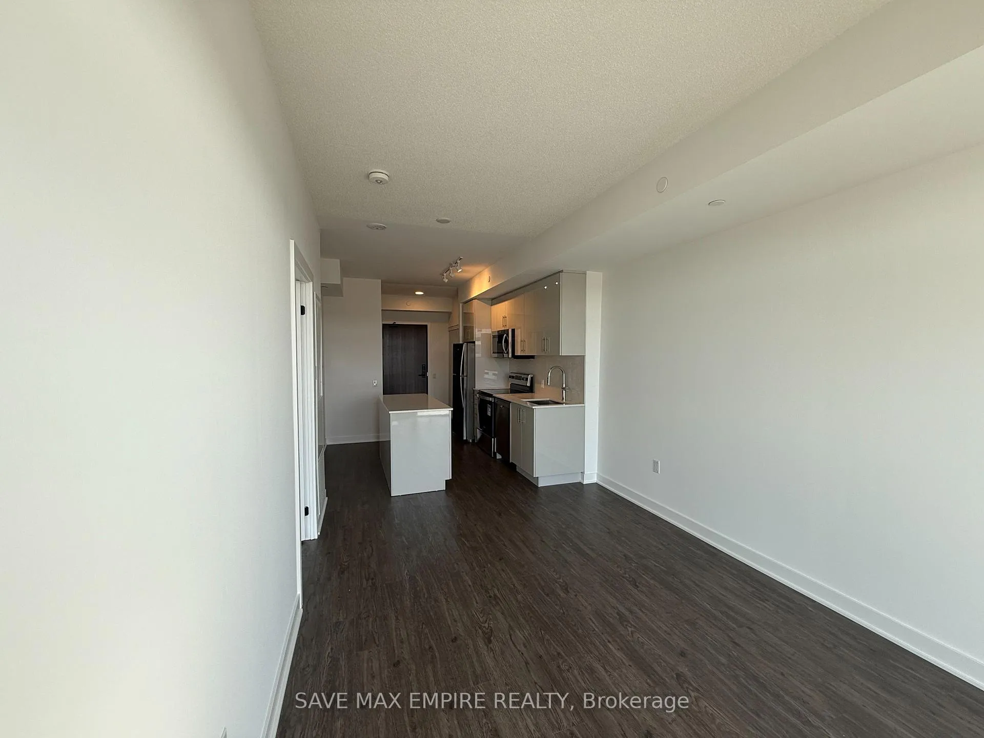 Photo 7 of Unit 1004, 2782 Barton Street E, Hamilton, Riverdale — HOMEH