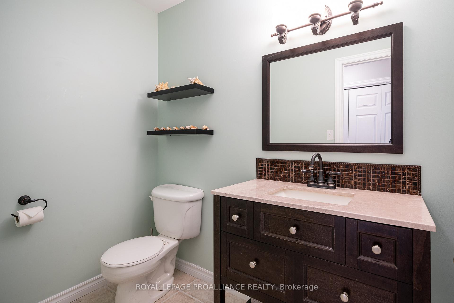 Photo 18 of 25 Simcoe Drive, Belleville, Thurlow Ward — HOMEH