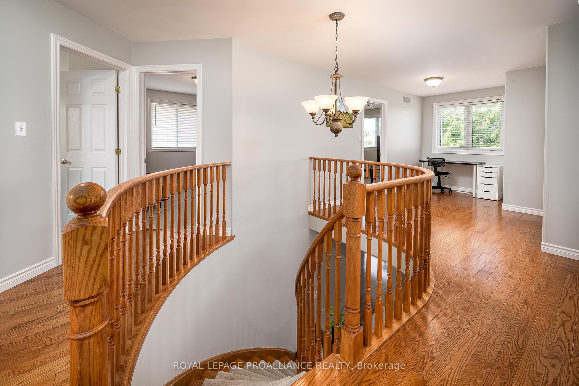 Photo 21 of 25 Simcoe Drive, Belleville, Thurlow Ward — HOMEH