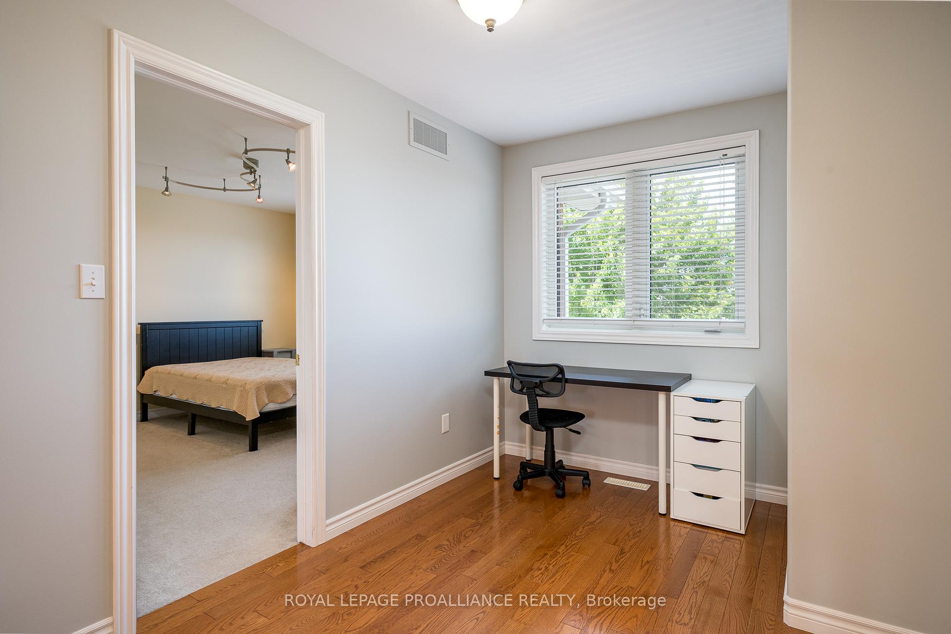 Photo 22 of 25 Simcoe Drive, Belleville, Thurlow Ward — HOMEH