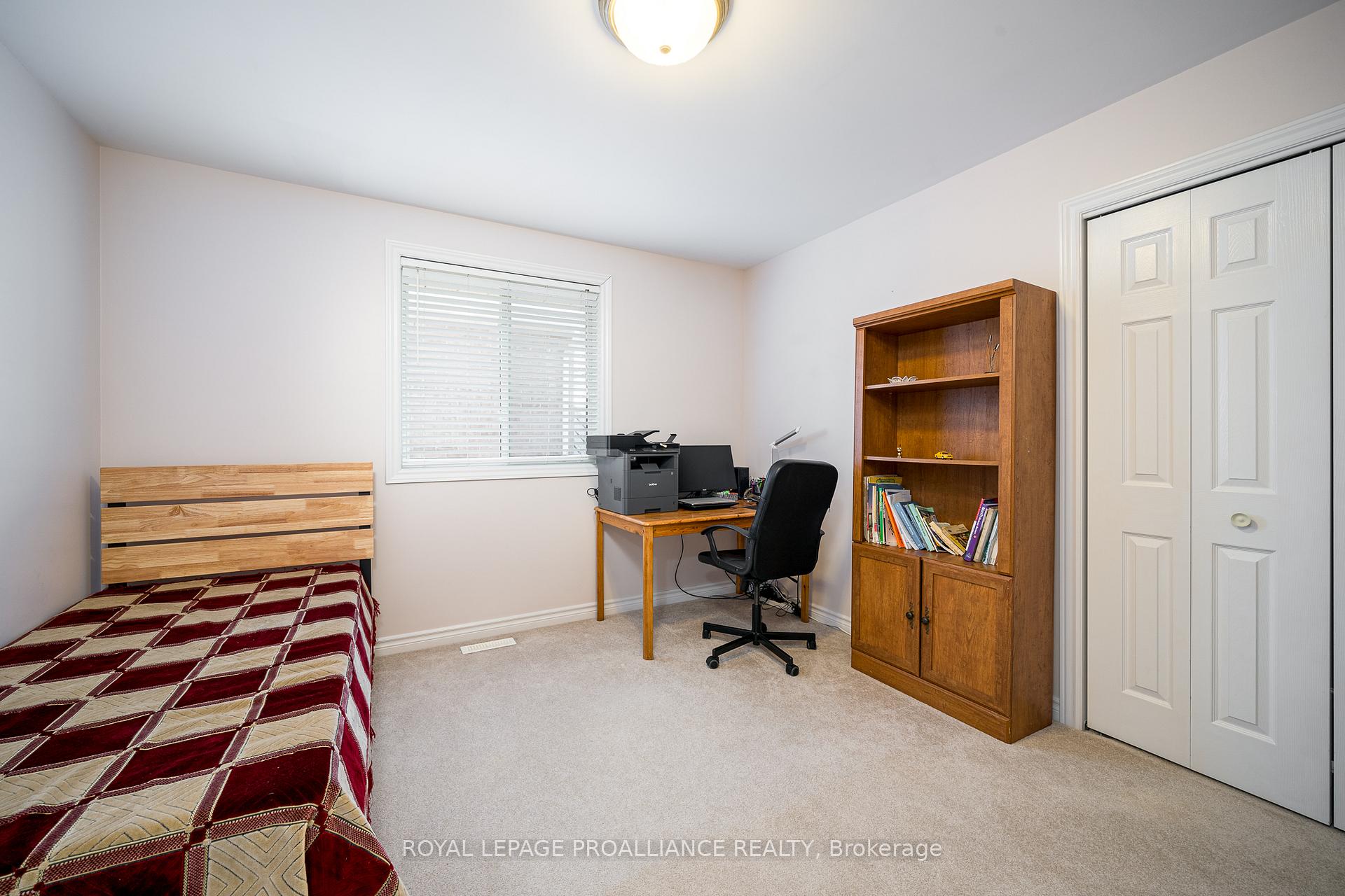 Photo 31 of 25 Simcoe Drive, Belleville, Thurlow Ward — HOMEH