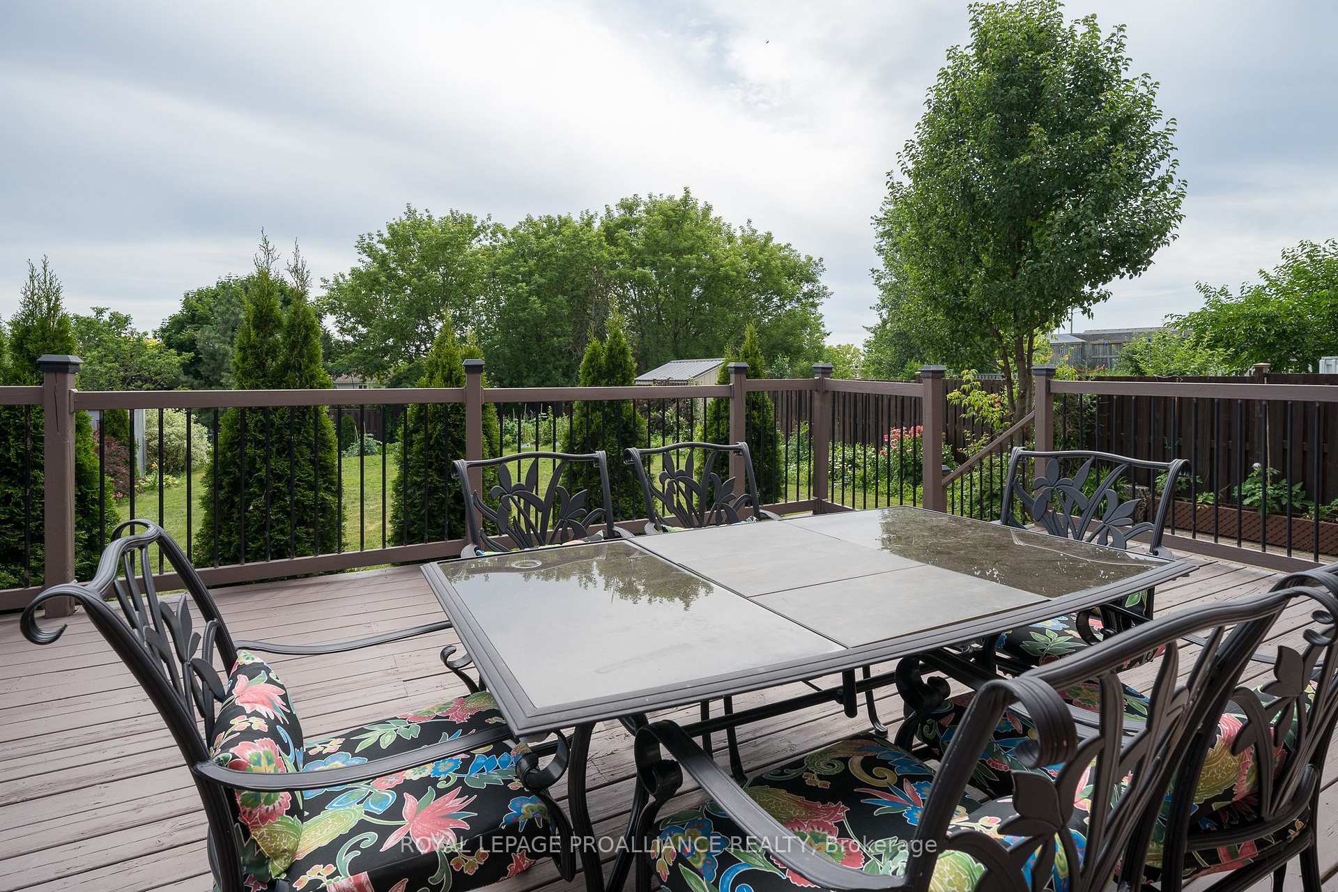 Photo 46 of 25 Simcoe Drive, Belleville, Thurlow Ward — HOMEH