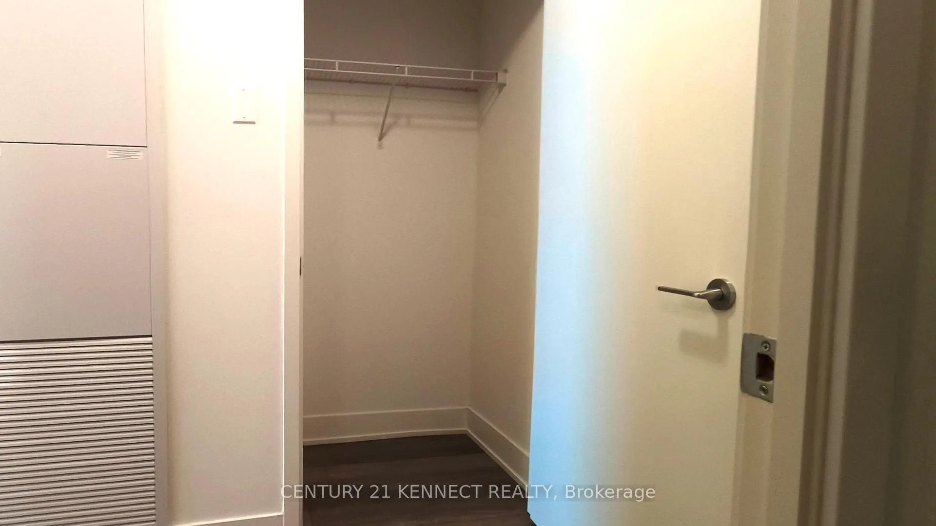 Photo 3 of Unit 1806, 38 Andre De Grasse Street, Markham, Unionville — HOMEH
