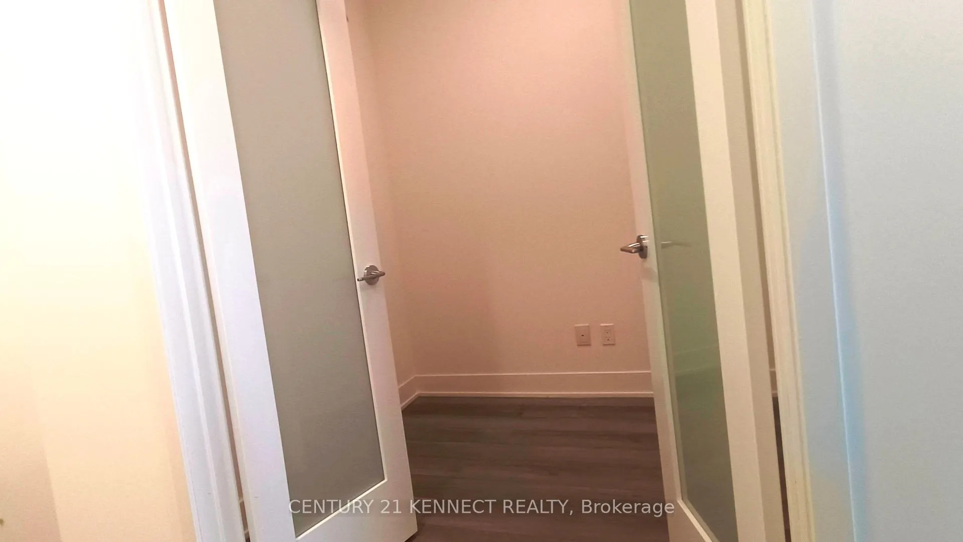 Photo 5 of Unit 1806, 38 Andre De Grasse Street, Markham, Unionville — HOMEH