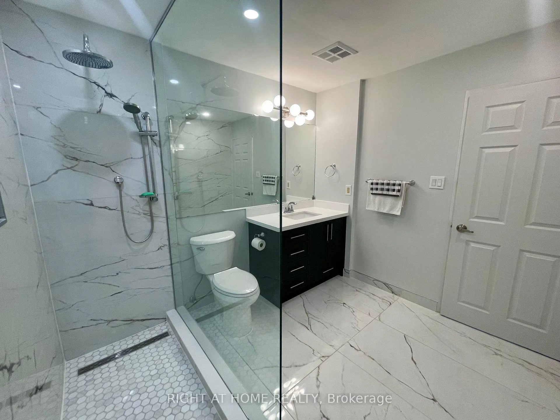 Photo 15 of Unit PH1, 55 Austin Drive, Markham, Markville — HOMEH