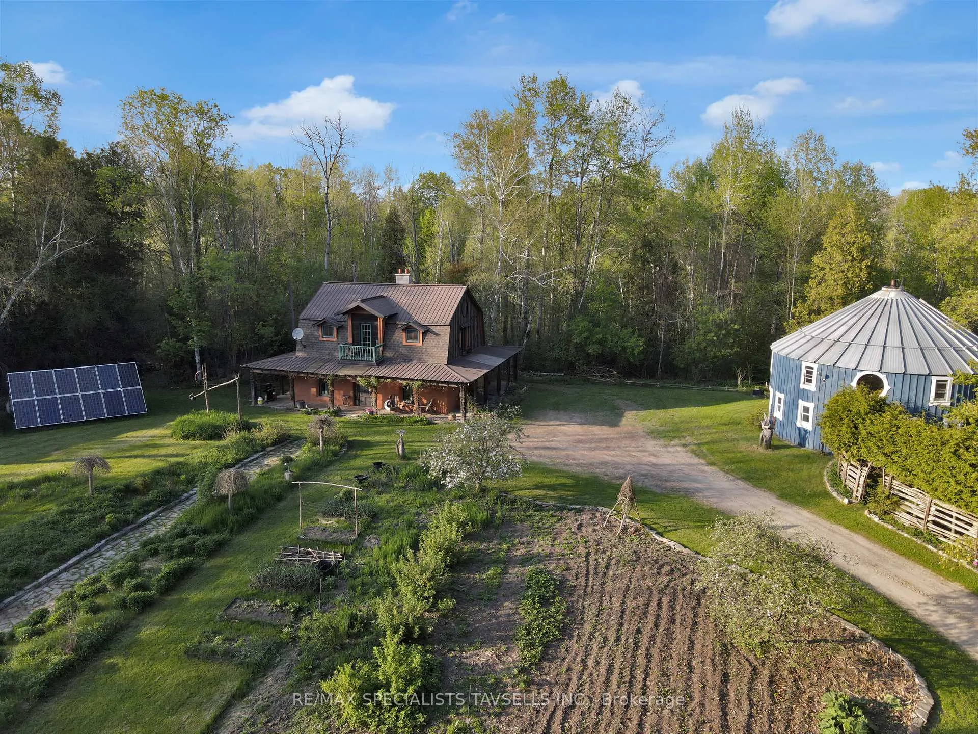 Photo 3 of 15993 Kennedy Road, Caledon, Rural Caledon — HOMEH